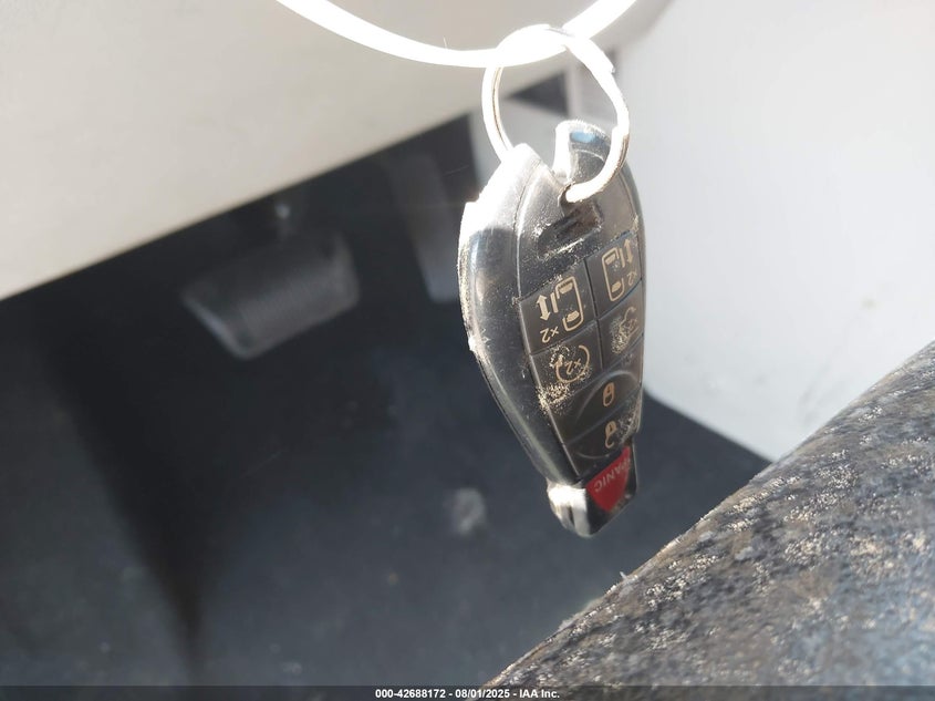 2013 CHRYSLER TOWN & COUNTRY TOURING - 2C4RC1BG3DR707085