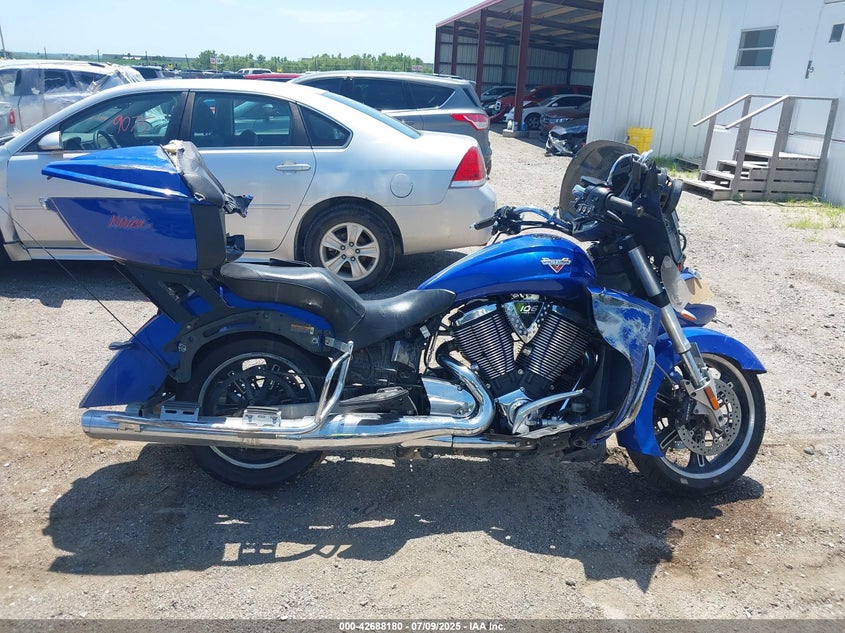 2013 VICTORY MOTORCYCLES CROSS COUNTRY TOUR 5VPTW36N1D3012356