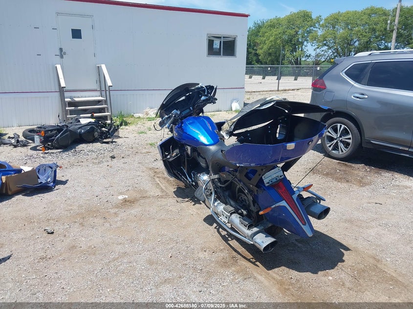 2013 VICTORY MOTORCYCLES CROSS COUNTRY TOUR 5VPTW36N1D3012356