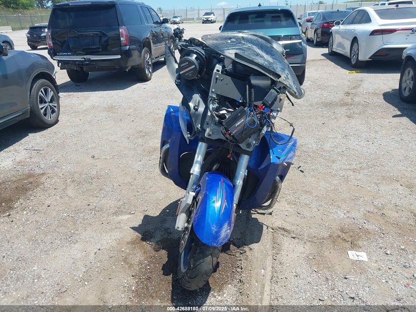 2013 VICTORY MOTORCYCLES CROSS COUNTRY TOUR 5VPTW36N1D3012356