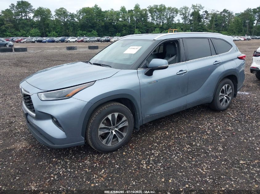 2021 Toyota Highlander - 5TDGBRCH9MS035492