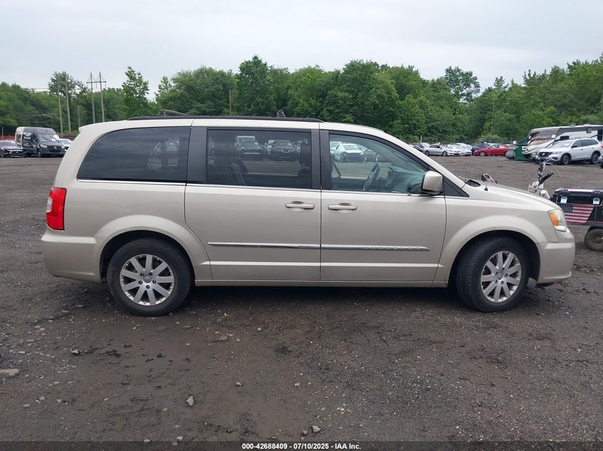 2014 CHRYSLER TOWN & COUNTRY TOURING - 2C4RC1BG1ER434388