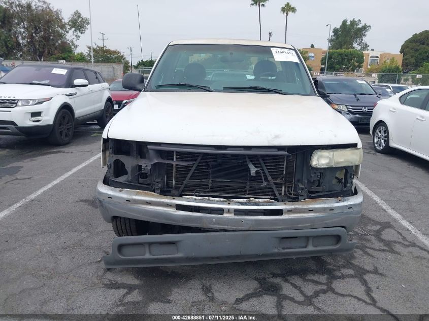 1999 Chevrolet Silverado 2500 VIN: 1GCGC24UXXE205188 Lot: 42688851