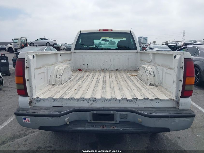 1999 Chevrolet Silverado 2500 VIN: 1GCGC24UXXE205188 Lot: 42688851