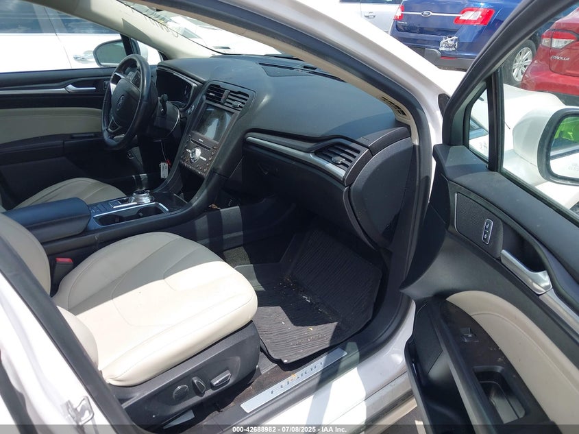 2018 FORD FUSION VIN: 3FA6P0RU9JR134136