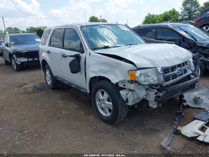1FMCU0C70BKB58478 2011 Ford Escape Xls auction photo 1