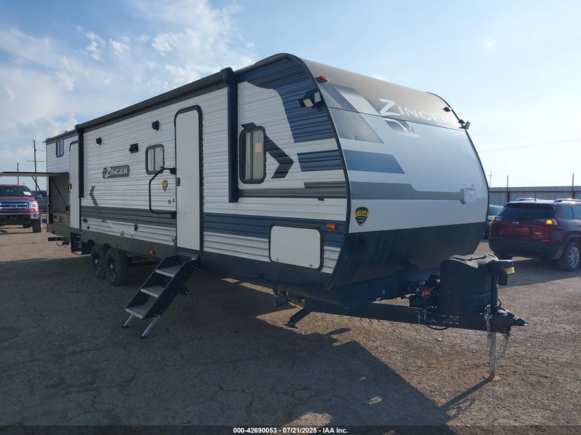 4YDT32820MS372712 2021 Crossroads Zinger M-328 Sb auction photo 1