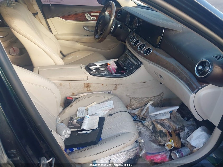 2017 MERCEDES-BENZ E 300 - WDDZF4JB2HA270484