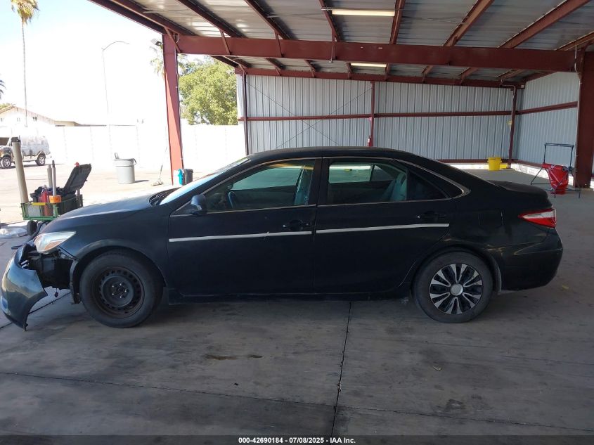 2015 Toyota Camry Le VIN: 4T1BF1FK9FU075654 Lot: 42690184