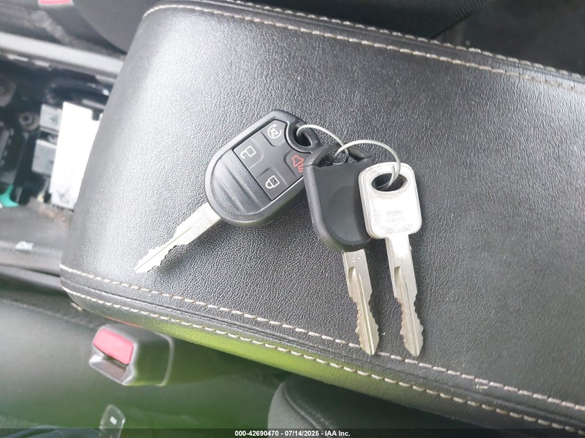 2011 Ford Fusion Se VIN: 3FAHP0HA1BR324112 Lot: 42690470