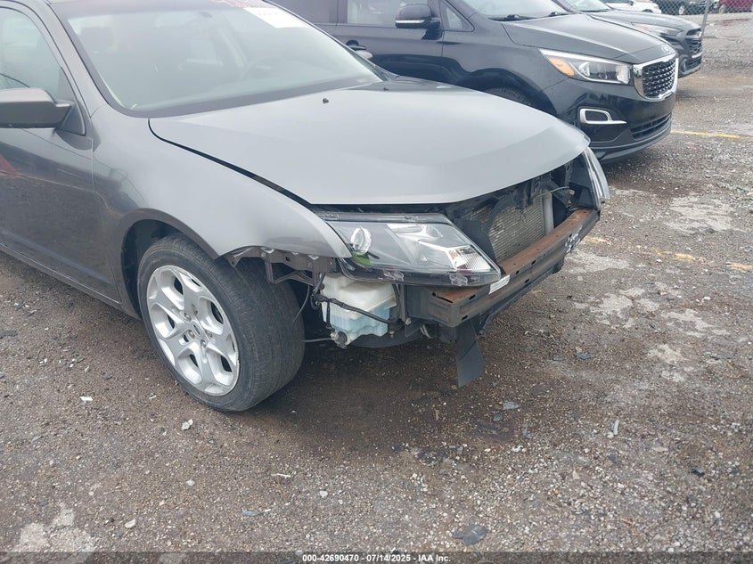 2011 Ford Fusion Se VIN: 3FAHP0HA1BR324112 Lot: 42690470