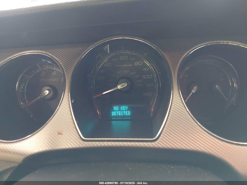 2010 FORD TAURUS VIN: 1FAHP2KT4AG113501