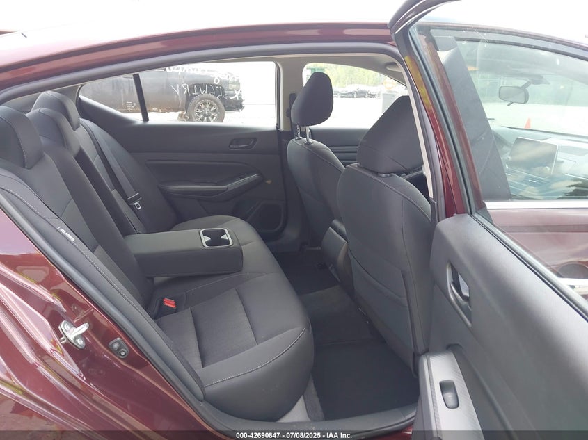 2025 NISSAN ALTIMA VIN: 1N4BL4DV2SN311776