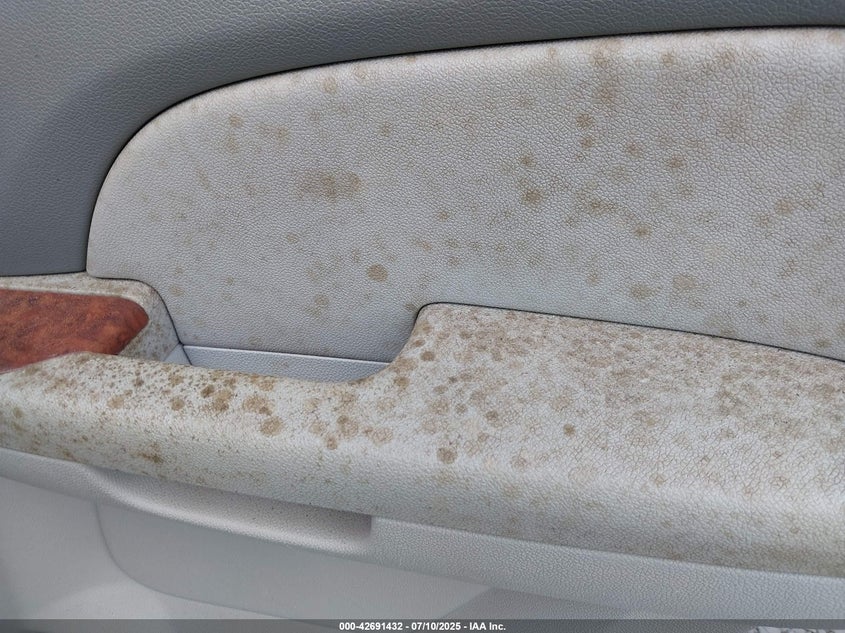 2007 Chevrolet Tahoe Ltz VIN: 1GNFC13J07J153453 Lot: 42691432