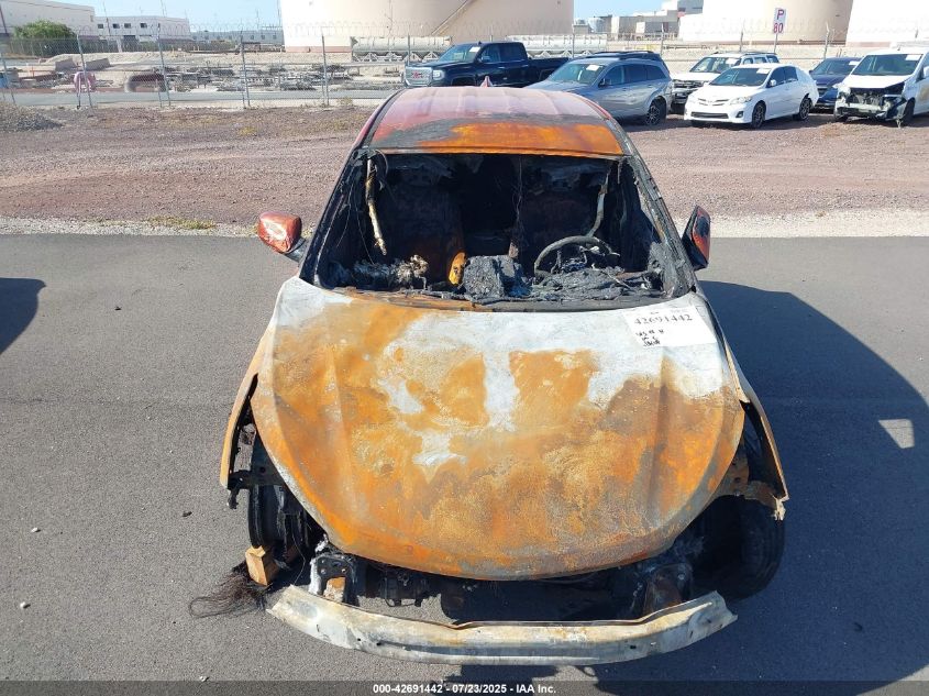 2017 Hyundai Santa Fe Sport 2.4L VIN: 5XYZT3LB5HG411896 Lot: 42691442