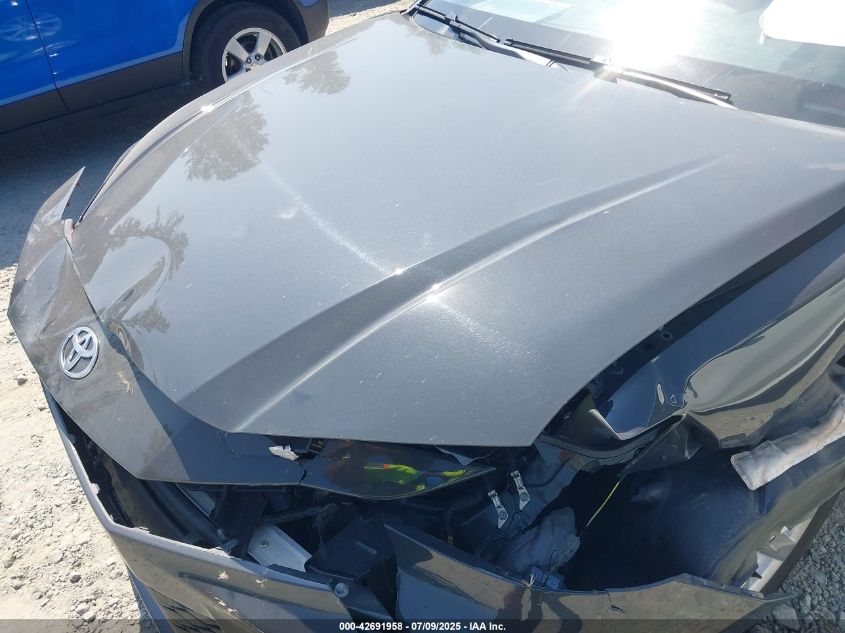 2025 Toyota Camry Le VIN: 4T1DAACKXSU031801 Lot: 42691958