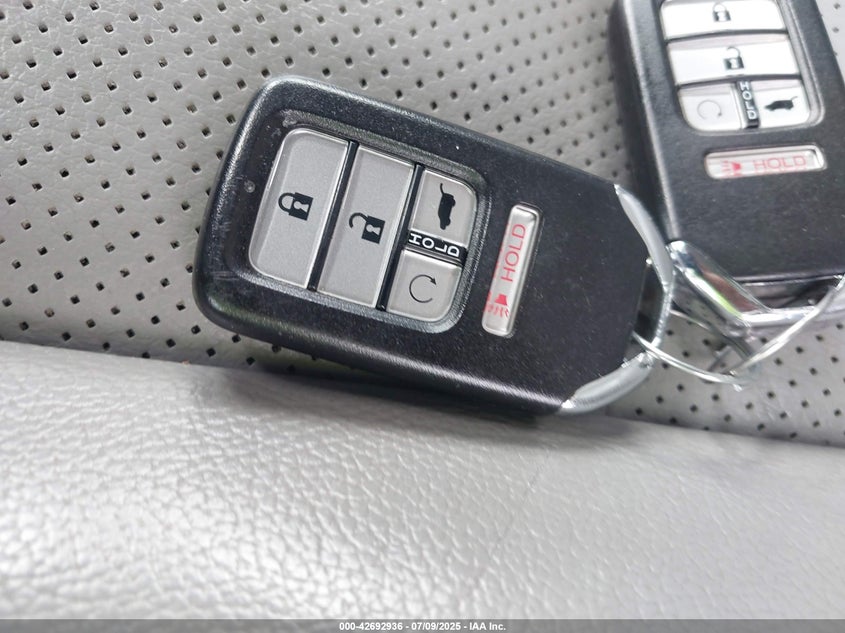 2017 HONDA PILOT ELITE - 5FNYF6H07HB008876