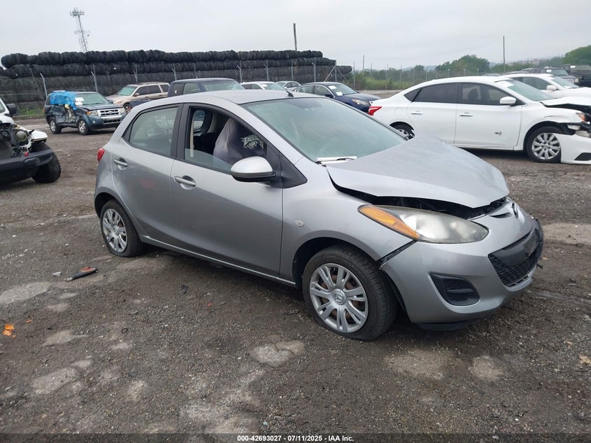 JM1DE1HZXB0130124 2011 Mazda Mazda2 Sport auction photo 1