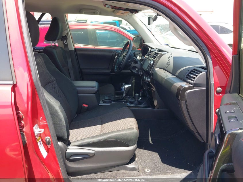 2018 TOYOTA 4RUNNER TRD OFF ROAD - JTEBU5JR8J5609327