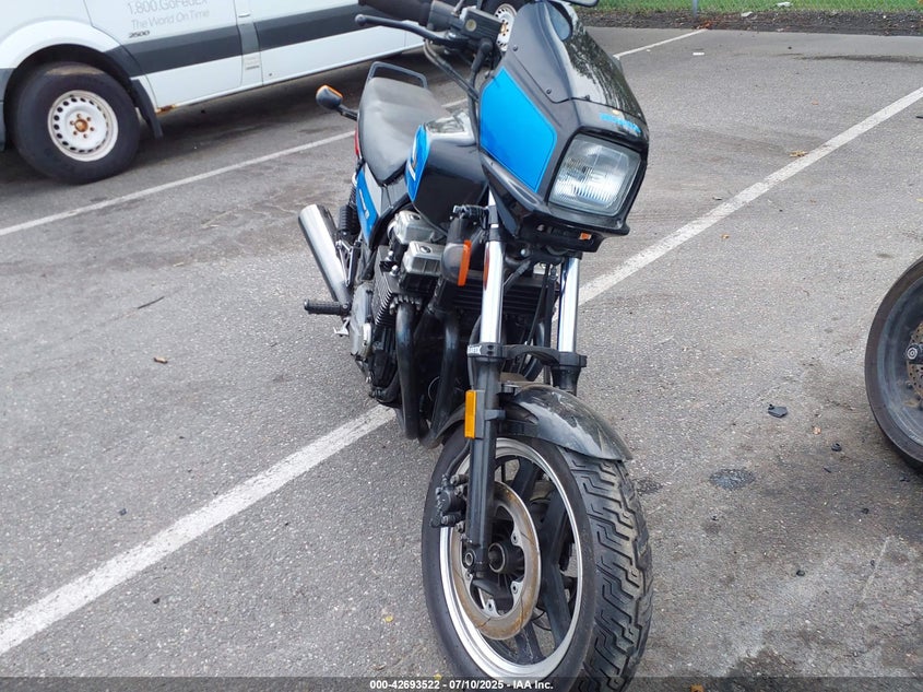 JH2RC2005EM004935 HONDA CB700 Photo 1