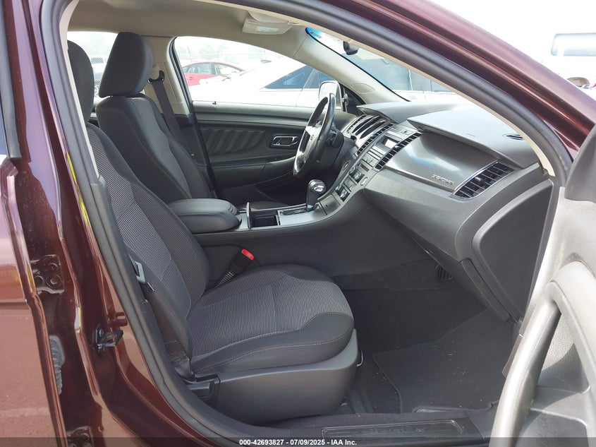 2010 FORD TAURUS VIN: 1FAHP2EW0AG157193