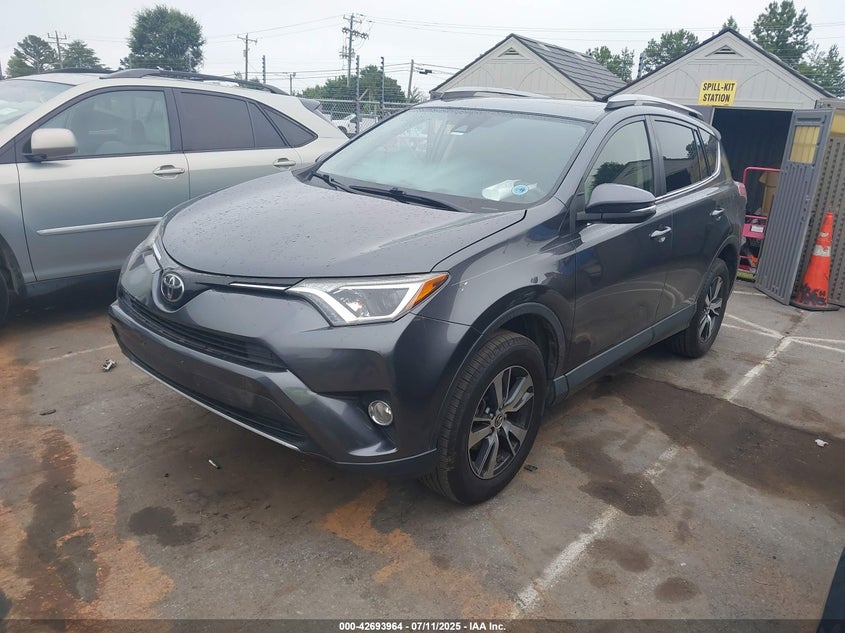 2017 TOYOTA RAV4 XLE - JTMWFREV6HD104384