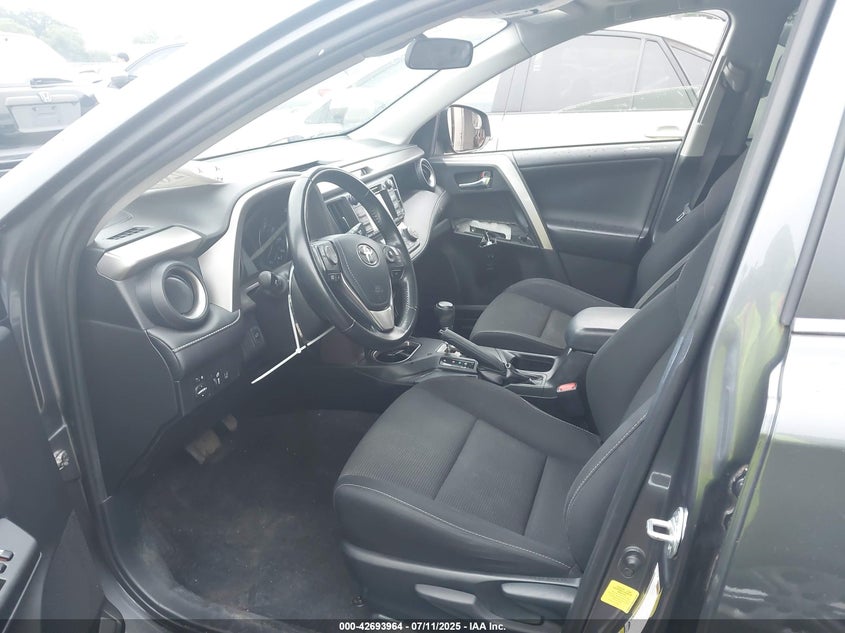 2017 TOYOTA RAV4 XLE - JTMWFREV6HD104384