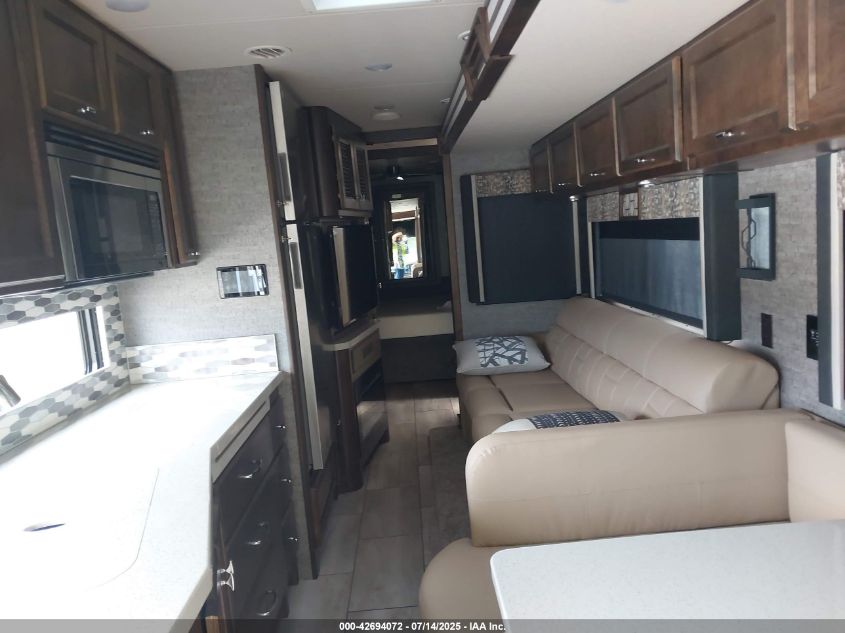 2019 Ford F53 - 1F66F5DY7K0A13369