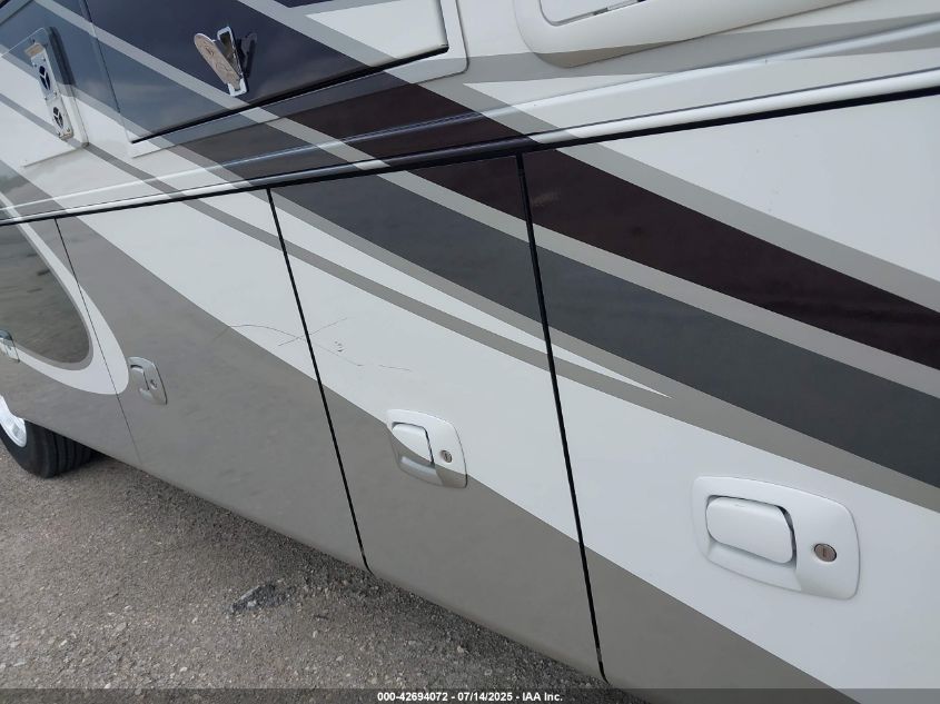 2019 Ford F53 - 1F66F5DY7K0A13369