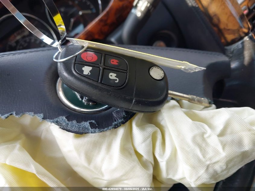 2005 Jaguar Xj Super V8 VIN: SAJWA82B75TG34548 Lot: 42694079