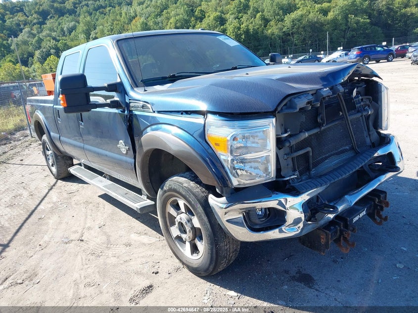 FORD F-250 LARIAT