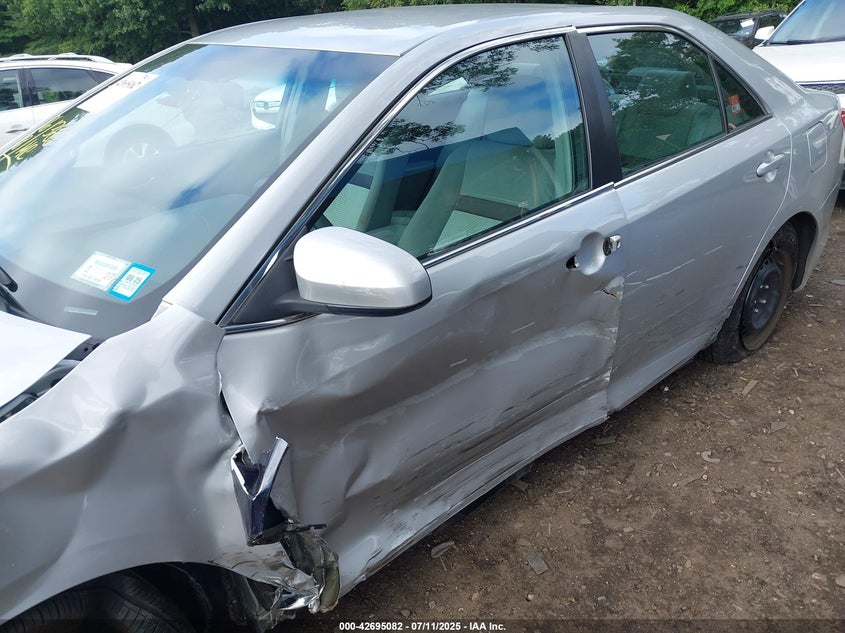 2014 TOYOTA CAMRY LE - 4T1BF1FK7EU447555