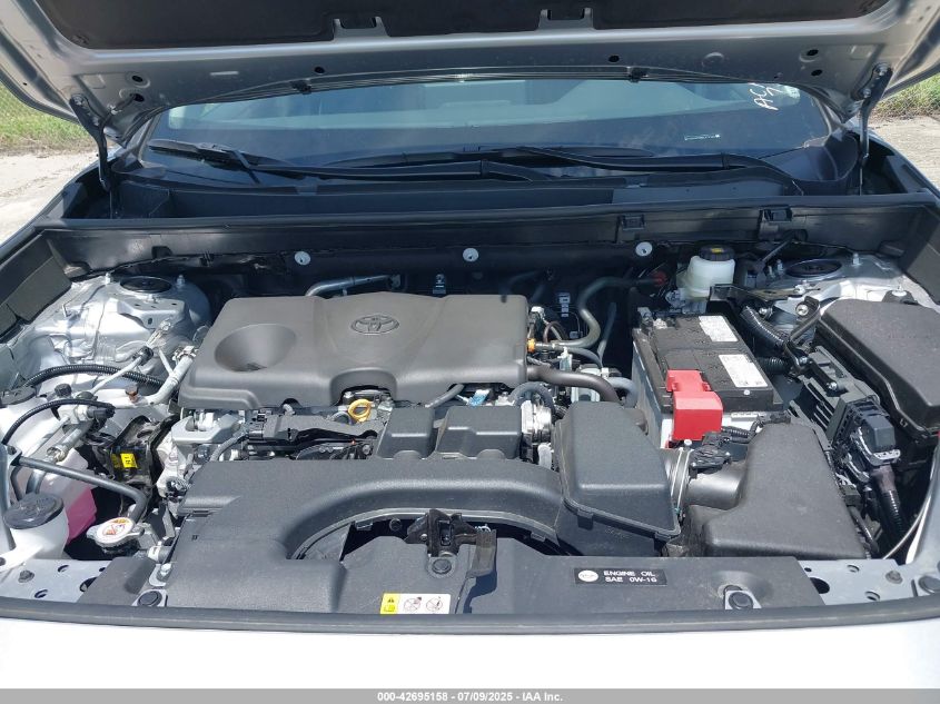 2025 Toyota RAV4 - 2T3H1RFV9SC322109