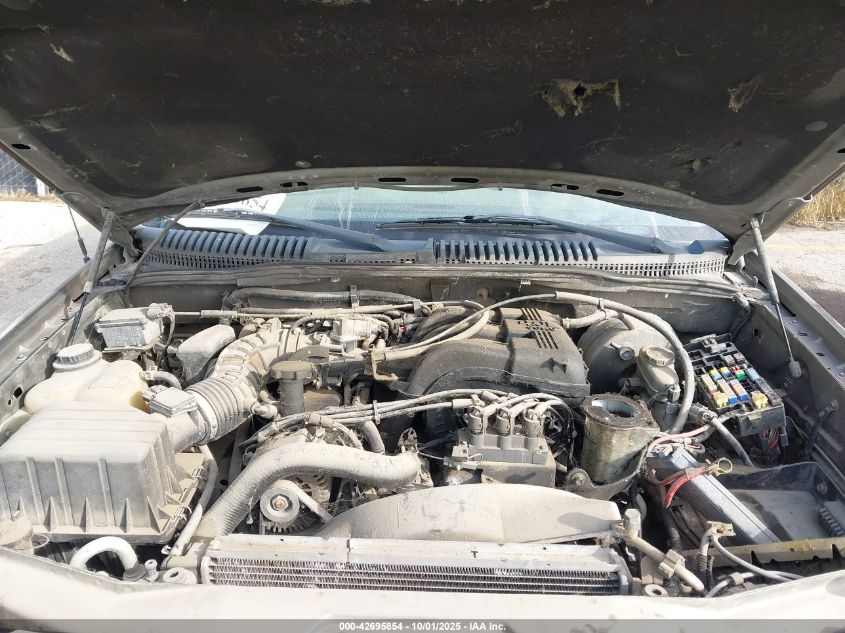 2003 Ford Explorer Xls VIN: 1FMZU72K43ZB41300 Lot: 42695854