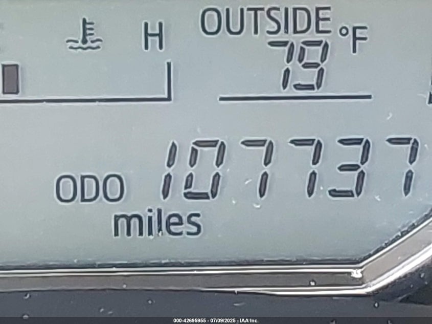 2015 TOYOTA COROLLA - 5YFBPRHE4FP244046