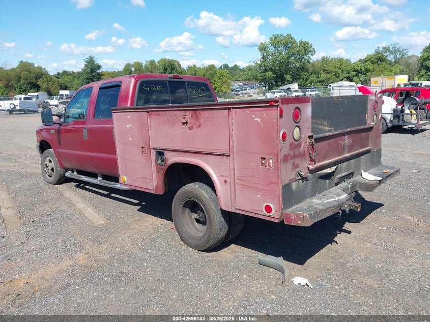 1FTWW33F72EC38153 2002 FORD F350 photo no. 3