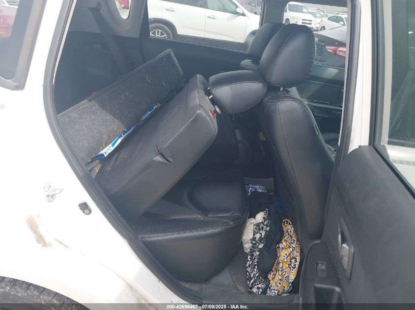 2011 Kia Soul + VIN: KNDJT2A25B7725921 Lot: 42696467