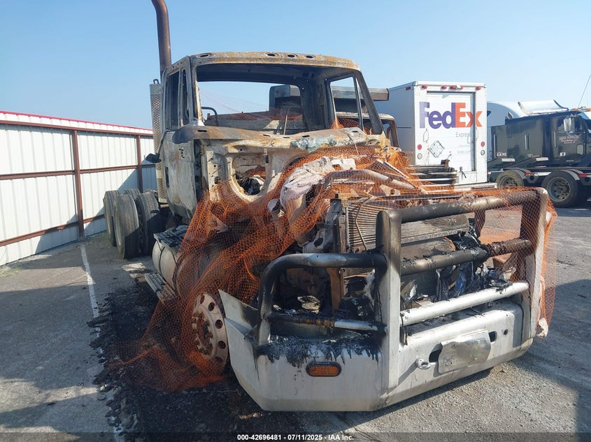 2HSCWAPRX8C536438 2008 International Prostar Lmtd auction photo 1