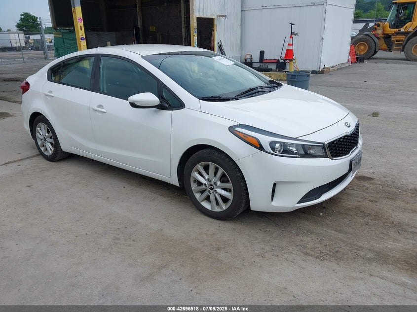3KPFL4A76HE011012 2017 Kia Forte Lx auction photo 1