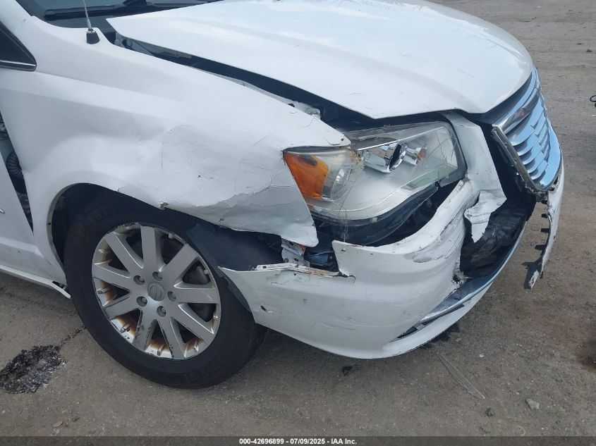 2016 Chrysler Town & Country Touring VIN: 2C4RC1BG4GR267575 Lot: 42696899