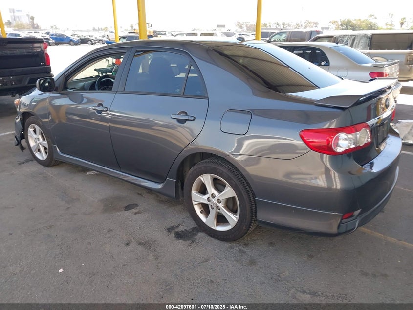 Vin: 2t1bu4ee7cc841798, lot: 43190747, toyota corolla s 20123