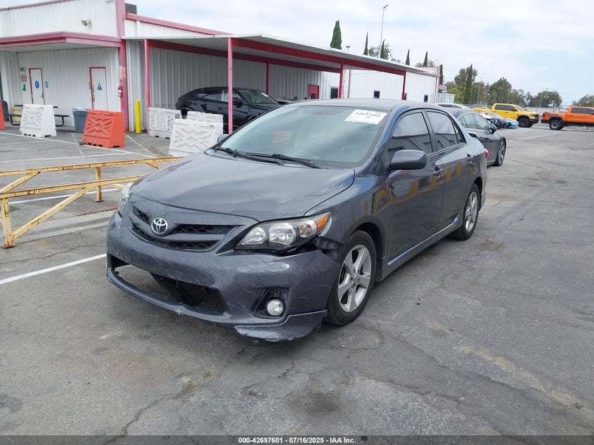 Vin: 2t1bu4ee7cc841798, lot: 43190747, toyota corolla s 20122