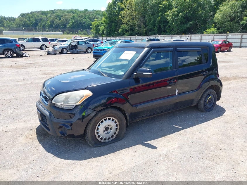 2013 KIA SOUL + - KNDJT2A61D7617236