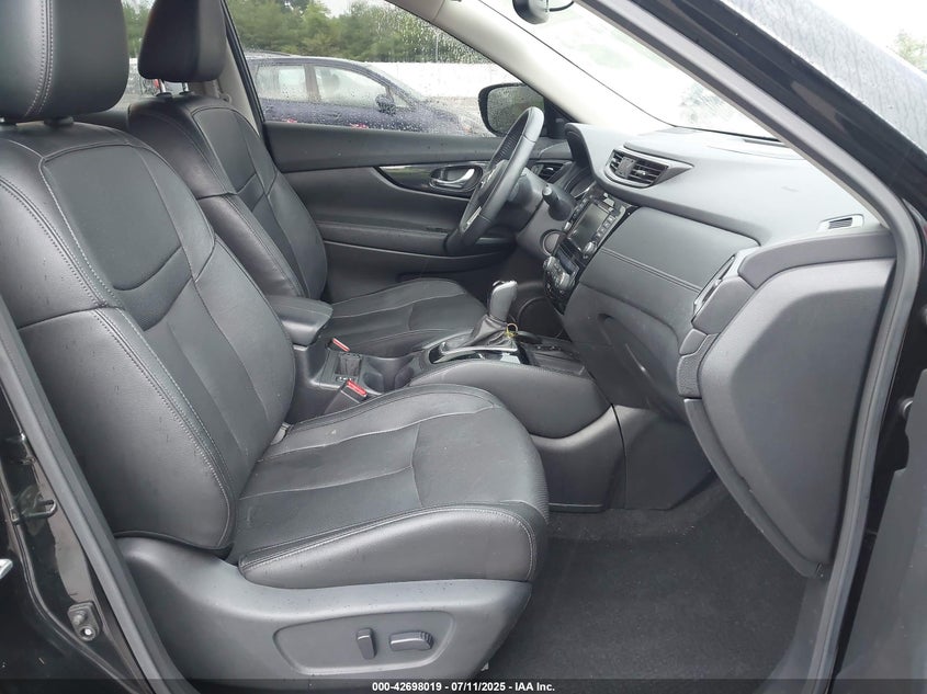 VIN 5N1AT2MV7LC801942 2020 NISSAN ROGUE SL INTELLIGENT AWD