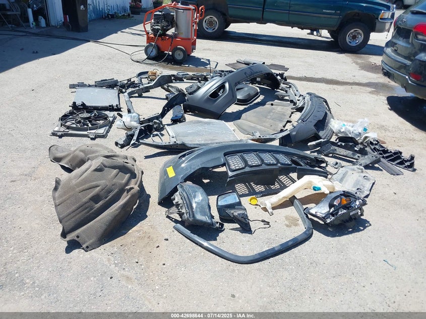 2018 Jeep Grand Cherokee Altitude 4X4 VIN: 1C4RJFAG8JC360250 Lot: 42698644