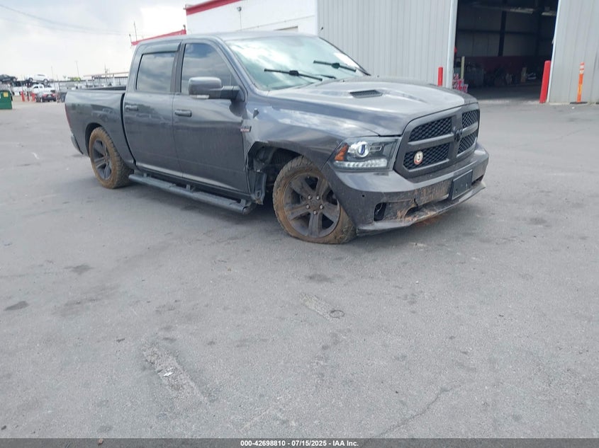 RAM 1500 NIGHT 4X4 5 7 BOX