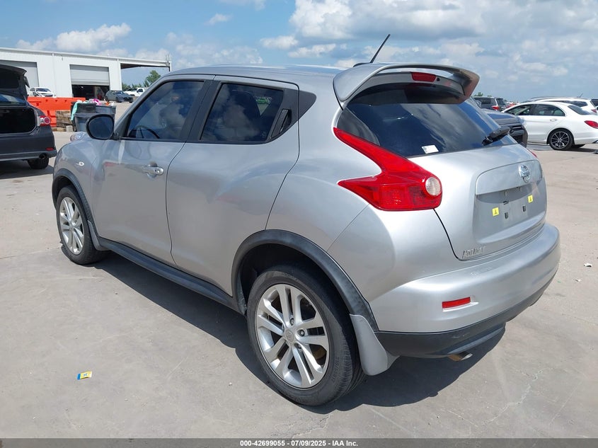 Vin: jn8af5mr8ct115963, lot: 43192201, nissan juke sl 20123