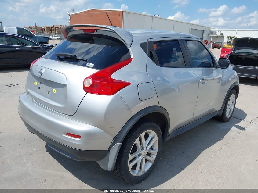 Vin: jn8af5mr8ct115963, lot: 43192201, nissan juke sl 20124
