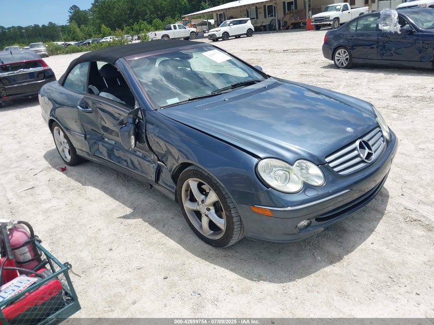WDBTK65GX4T028908 2004 Mercedes-Benz Clk 320 auction photo 1