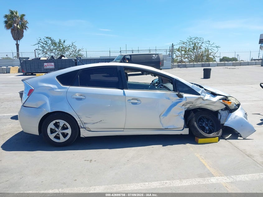 2012 TOYOTA PRIUS VIN: JTDKN3DU8C5423117